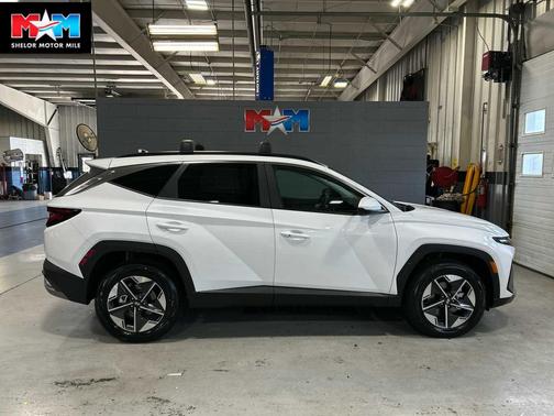 2026 Hyundai TUCSON Hybrid SEL
