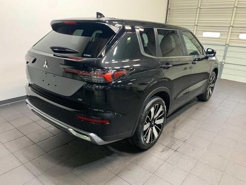 2026 Mitsubishi Outlander SE 2.5 S-AWC