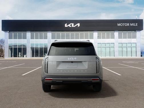 Ivory Silver 2027 Kia Telluride S