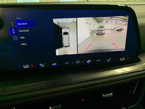 2025 Chevrolet Tahoe 4WD RST