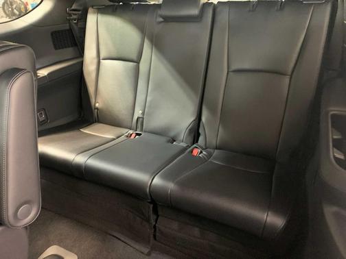 2026 Toyota Grand Highlander Hybrid Platinum MAX