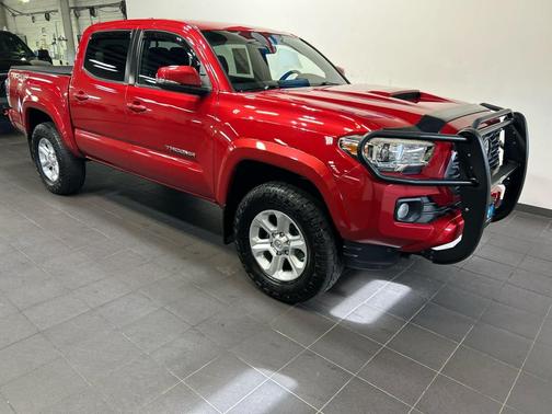 Barcelona Red Metallic 2020 Toyota Tacoma TRD Sport