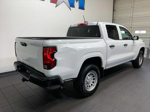 2024 Chevrolet Colorado WT