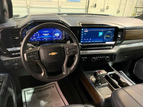 2023 Chevrolet Silverado 1500 High Country