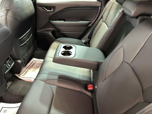 CRYSTAL WHITE 2026 Subaru Forester Limited