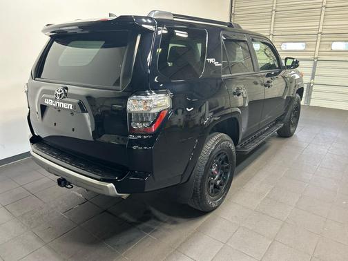 Midnight Black Metallic 2023 Toyota 4Runner TRD Off Road Premium