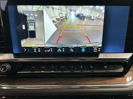 Summit White 2023 Chevrolet Silverado 1500 RST
