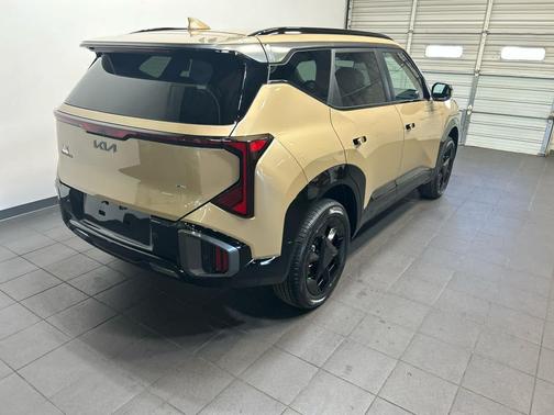 Terrain Brown 2027 Kia Seltos X-Line S