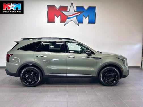 Jungle Green 2026 Kia Sorento SX