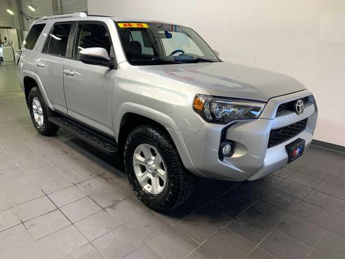 Classic Silver Metallic 2014 Toyota 4Runner SR5