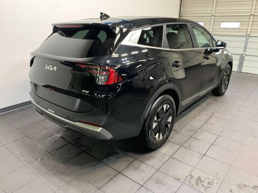 2026 Kia Sportage Hybrid LX