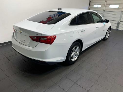 2016 Chevrolet Malibu LS