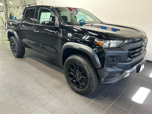 Black 2026 Chevrolet Colorado Trail Boss