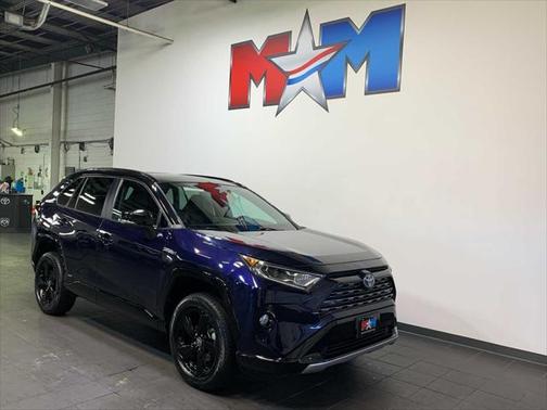 2021 Toyota RAV4 Hybrid SE