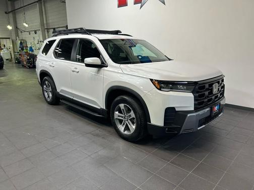 Platinum White Pearl 2026 Honda Pilot EX-L