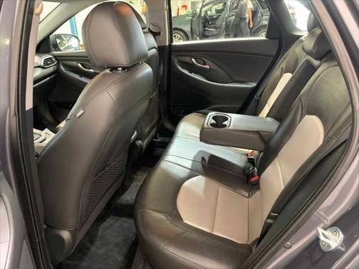 2018 Hyundai Elantra GT Base