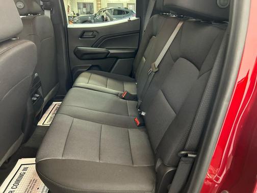 Radiant Red Tintcoat 2026 Chevrolet Colorado Trail Boss