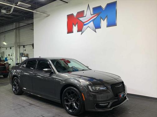 2022 Chrysler 300 Touring