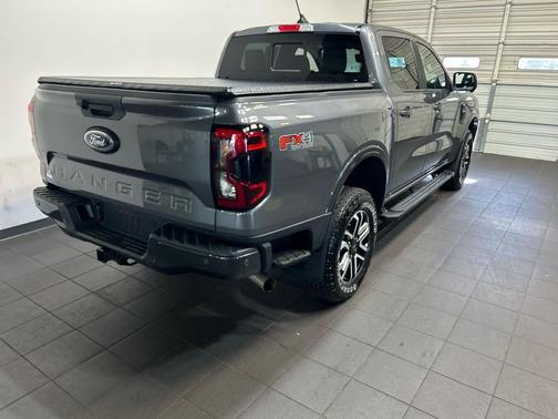 CARBONIZED GRAY METALLIC 2024 Ford Ranger LARIAT