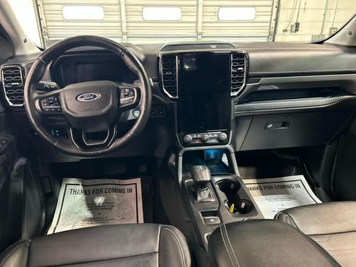 CARBONIZED GRAY METALLIC 2024 Ford Ranger LARIAT