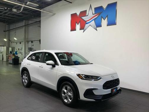 2025 Honda HR-V LX