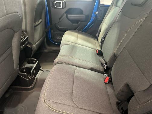 Hydro Blue Pearlcoat 2026 Jeep Wrangler Sport S