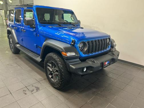 Hydro Blue Pearlcoat 2026 Jeep Wrangler Sport S