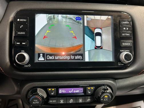 Monarch Orange Metallic/Super Black 2023 Nissan Kicks SR