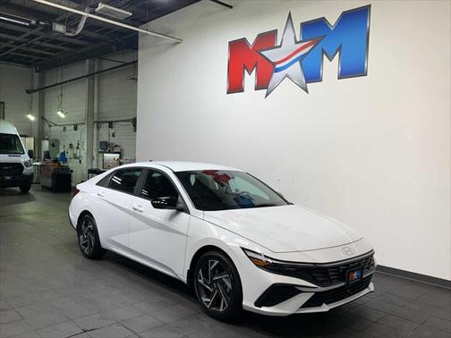 2025 Hyundai ELANTRA Sport