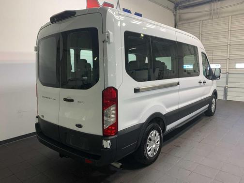 2021 Ford Transit-350 XLT