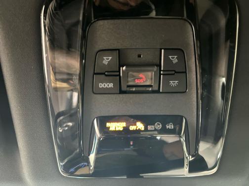 Coastal Gray Metallic 2021 Toyota Venza Limited