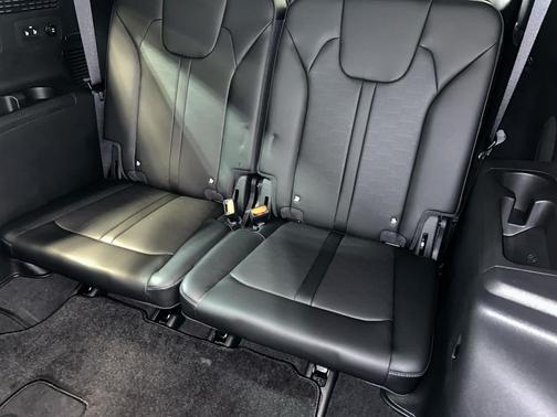 GLACIAL WHITE 2026 Kia Sorento EX