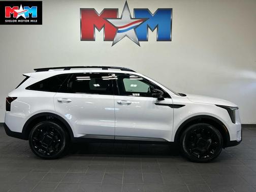 GLACIAL WHITE 2026 Kia Sorento EX