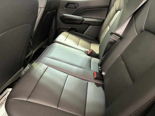 White Sands 2026 Chevrolet Colorado Trail Boss