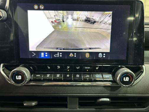 White Sands 2026 Chevrolet Colorado Trail Boss