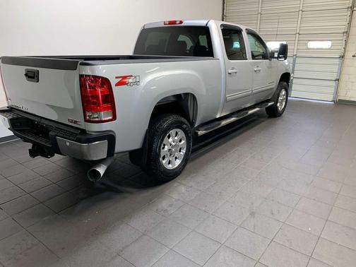 2011 GMC Sierra 3500 SLT
