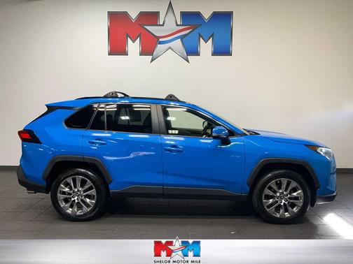 2019 Toyota RAV4 XLE Premium