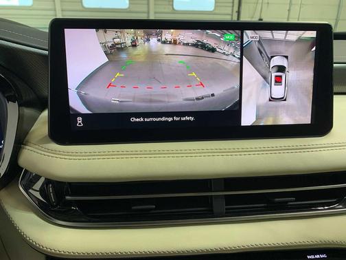 2022 INFINITI QX60 Luxe