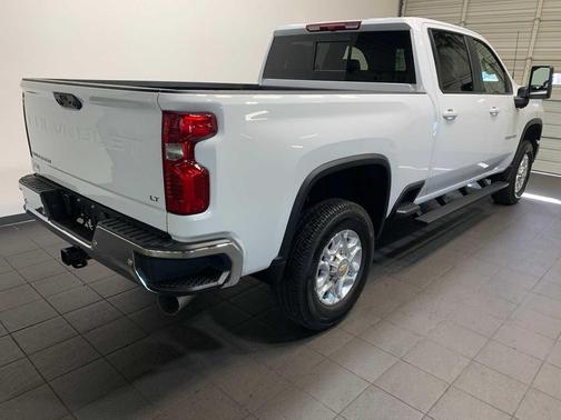 2026 Chevrolet Silverado 3500 LT