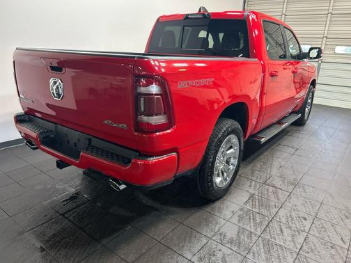 Flame Red Clearcoat 2022 RAM 1500 Big Horn/Lone Star