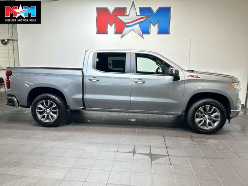 Sterling Gray Metallic 2026 Chevrolet Silverado 1500 LT