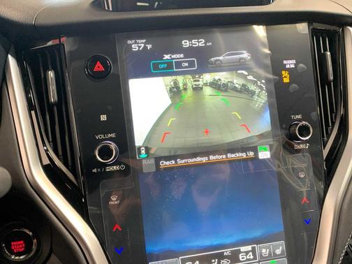 2025 Subaru Outback Touring XT