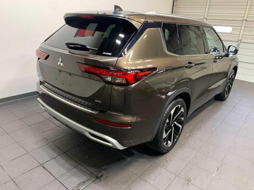 2022 Mitsubishi Outlander SEL 2.5 S-AWC