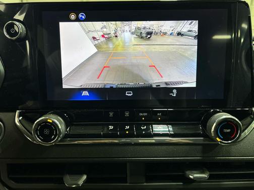 Summit White 2026 Chevrolet Colorado WT