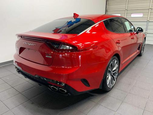 2018 Kia Stinger GT2