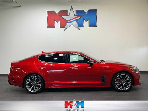 2018 Kia Stinger GT2