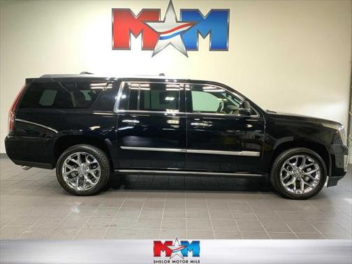 2017 Cadillac Escalade ESV Platinum