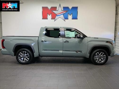 2025 Toyota Tundra Hybrid 1794 Edition