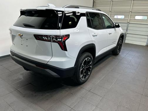 Summit White 2026 Chevrolet Equinox 1LT