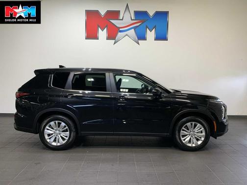 2025 Mitsubishi Outlander ES 2.5 S-AWC